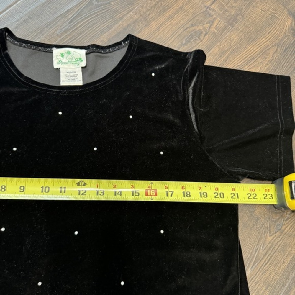 Quaker Factory Womens Blouse Velvet Black Rhinestone Stud Short Sleeve Top Med - Picture 6 of 8